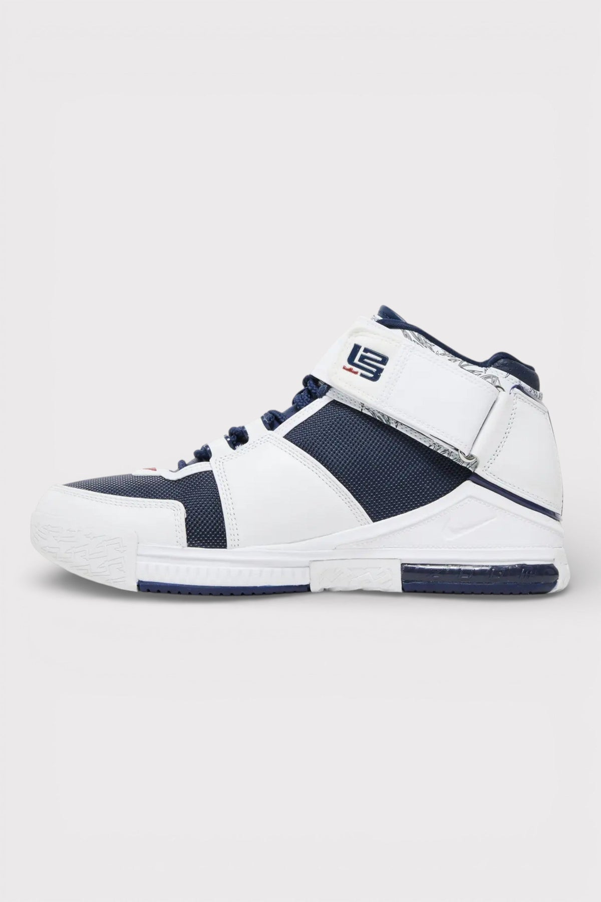 Nike Zoom LeBron 2 Retro USA 2022