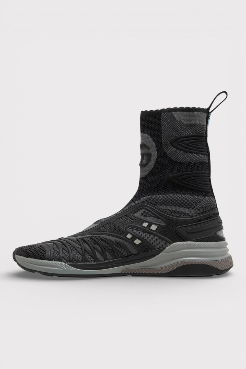 Gucci Ultrapace R Mid Black Grey