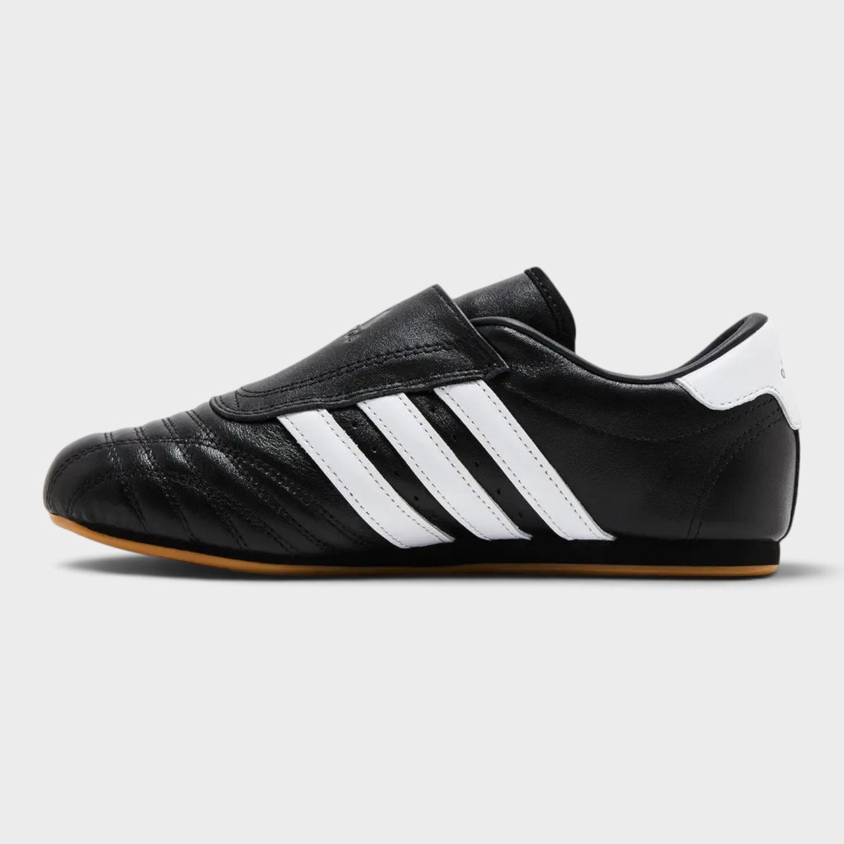 Taekwondo Black White Gum