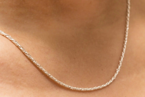 17,5 Zoll (45 cm) Helix Fuchsschwanzkette