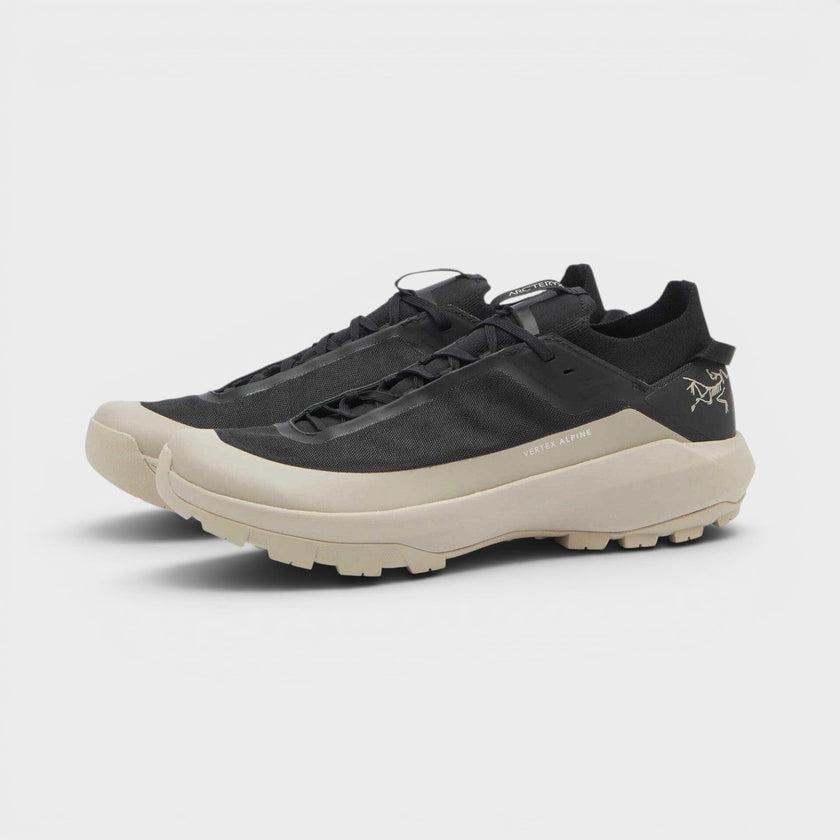 Vertex Alpine in Black Rune Sneakers