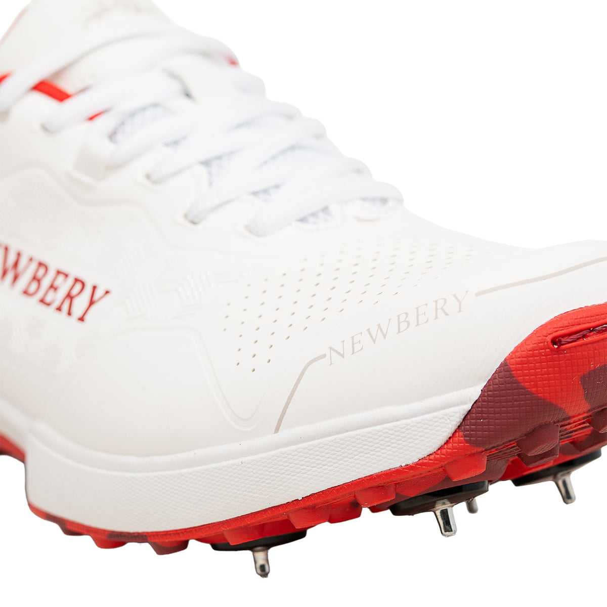 Newbery 360 Cricket Schoen - Wit & Rode Spikes