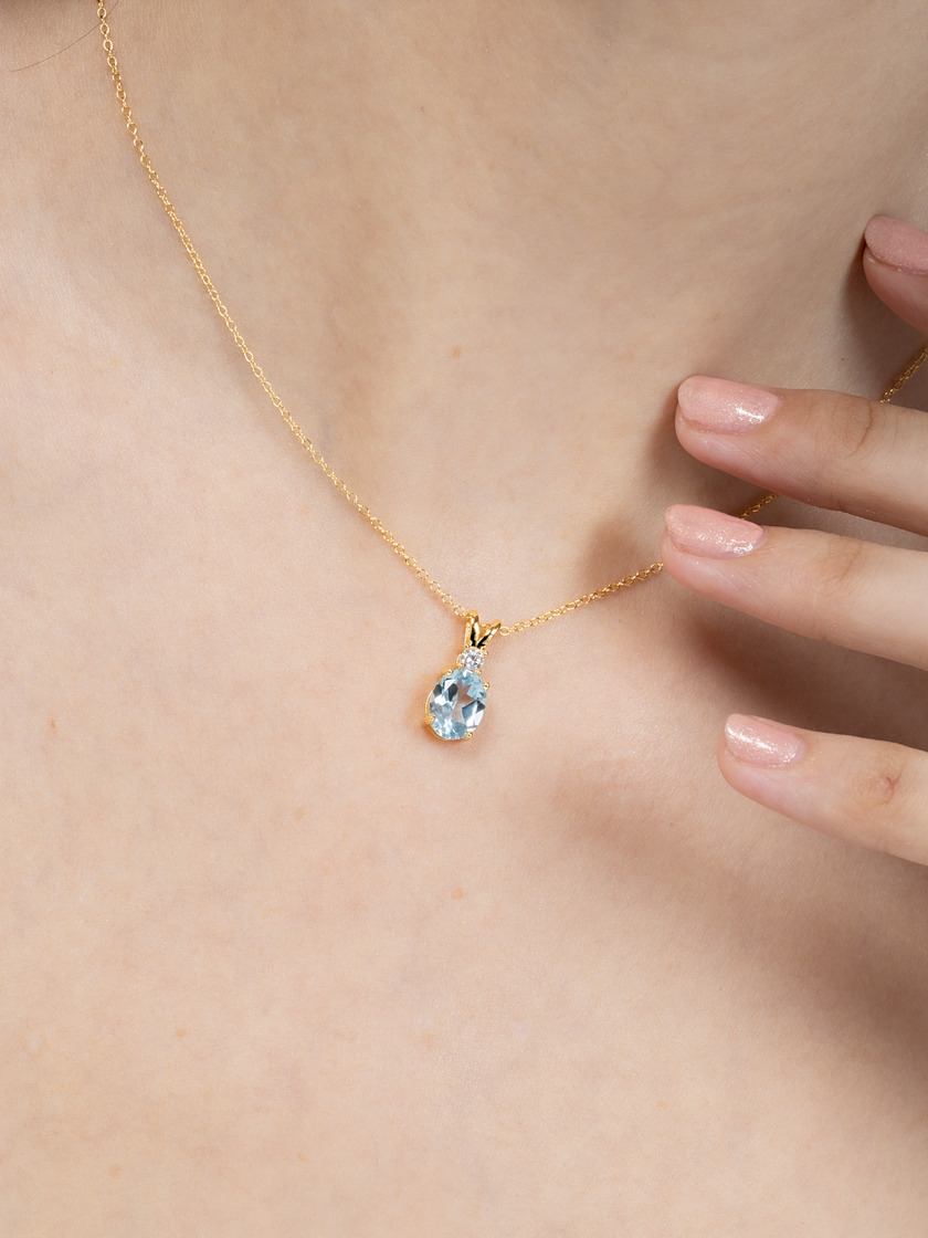 Halskette und Ohrringe mit blauem Topas aus 18 Karat Gold-Vermeil