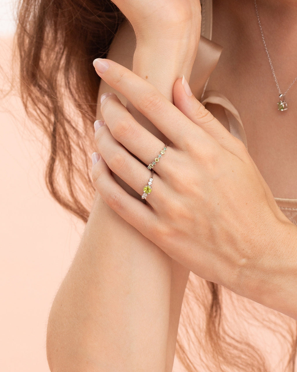 Stapelbare Halve Eeuwigheidsring met Smaragd & Peridot in Sterling Zilver
