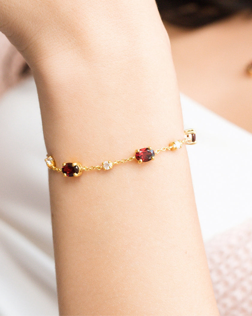 Garnet Bracelet and Earrings Set in 18k Gold Vermeil
