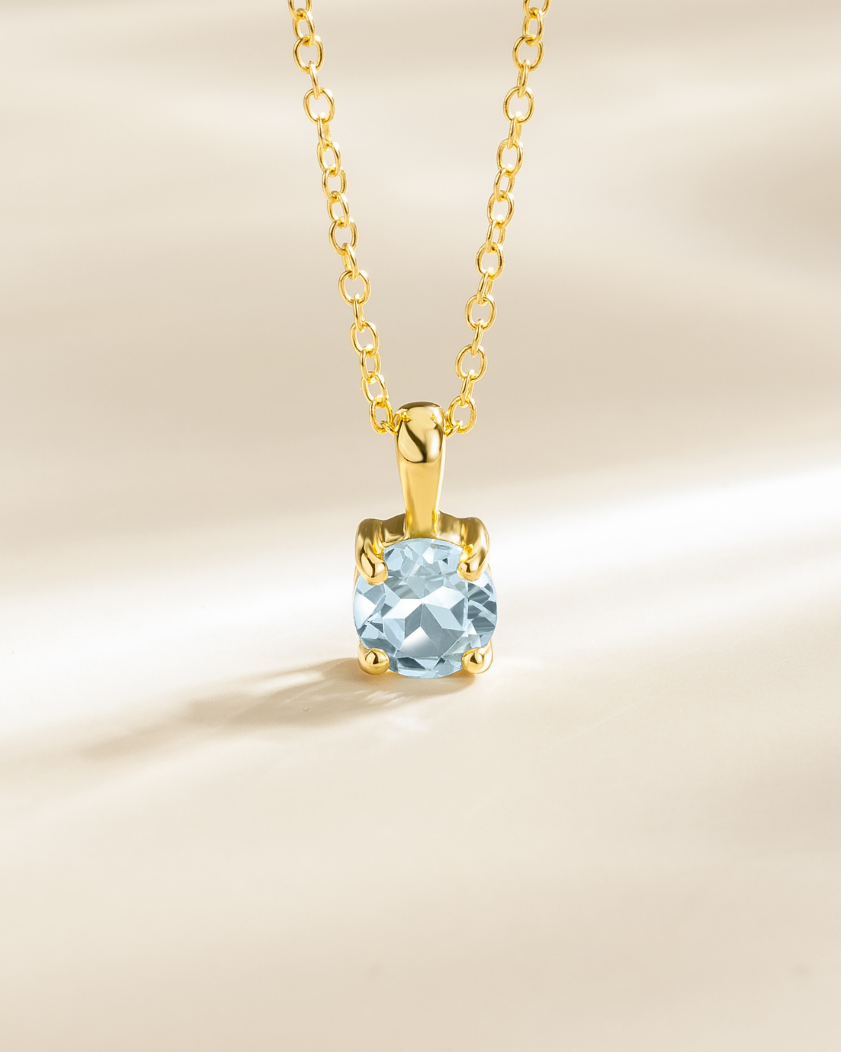 Conjunto de joyas de topacio azul para uso diario con baño de oro de 18k
