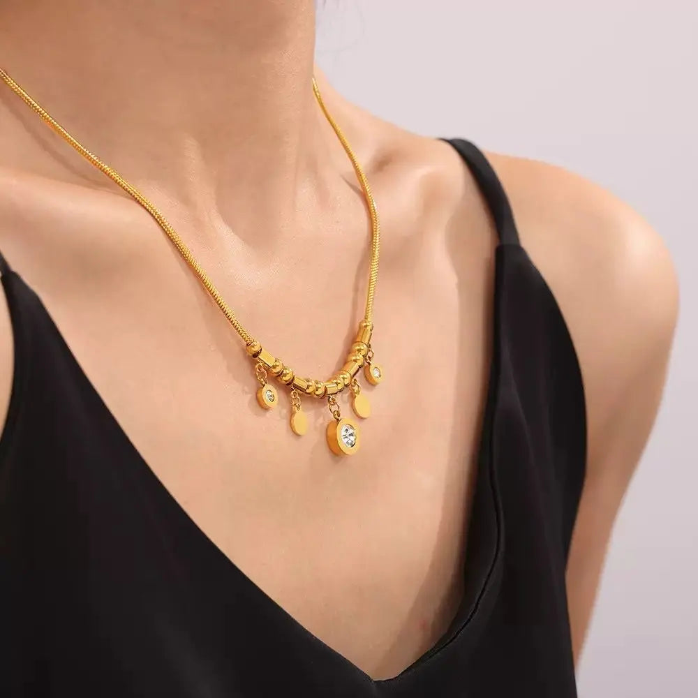 Collar con dije Seraphina Luxe bañado en oro de 18k