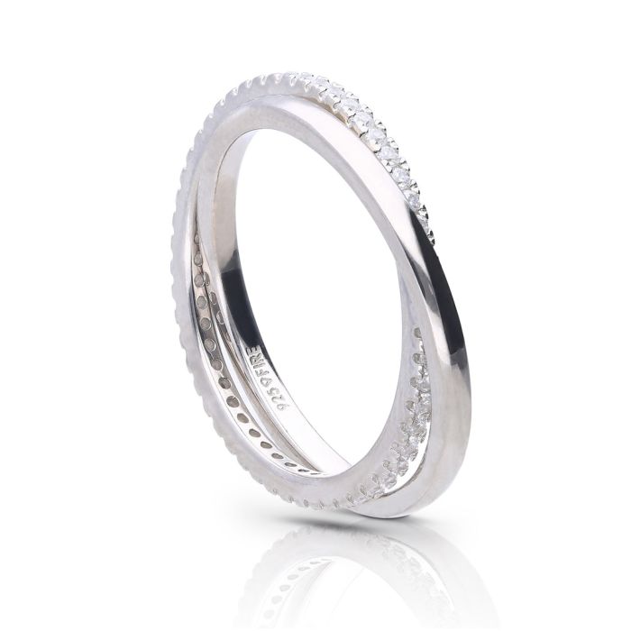 Diamonfire Interlinked Ring