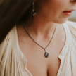 Siren’s Sorrow Teardrop-halsband