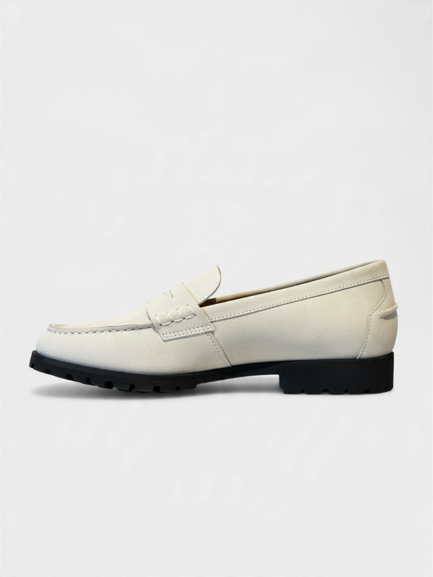 Country Suede Loafer Bone White