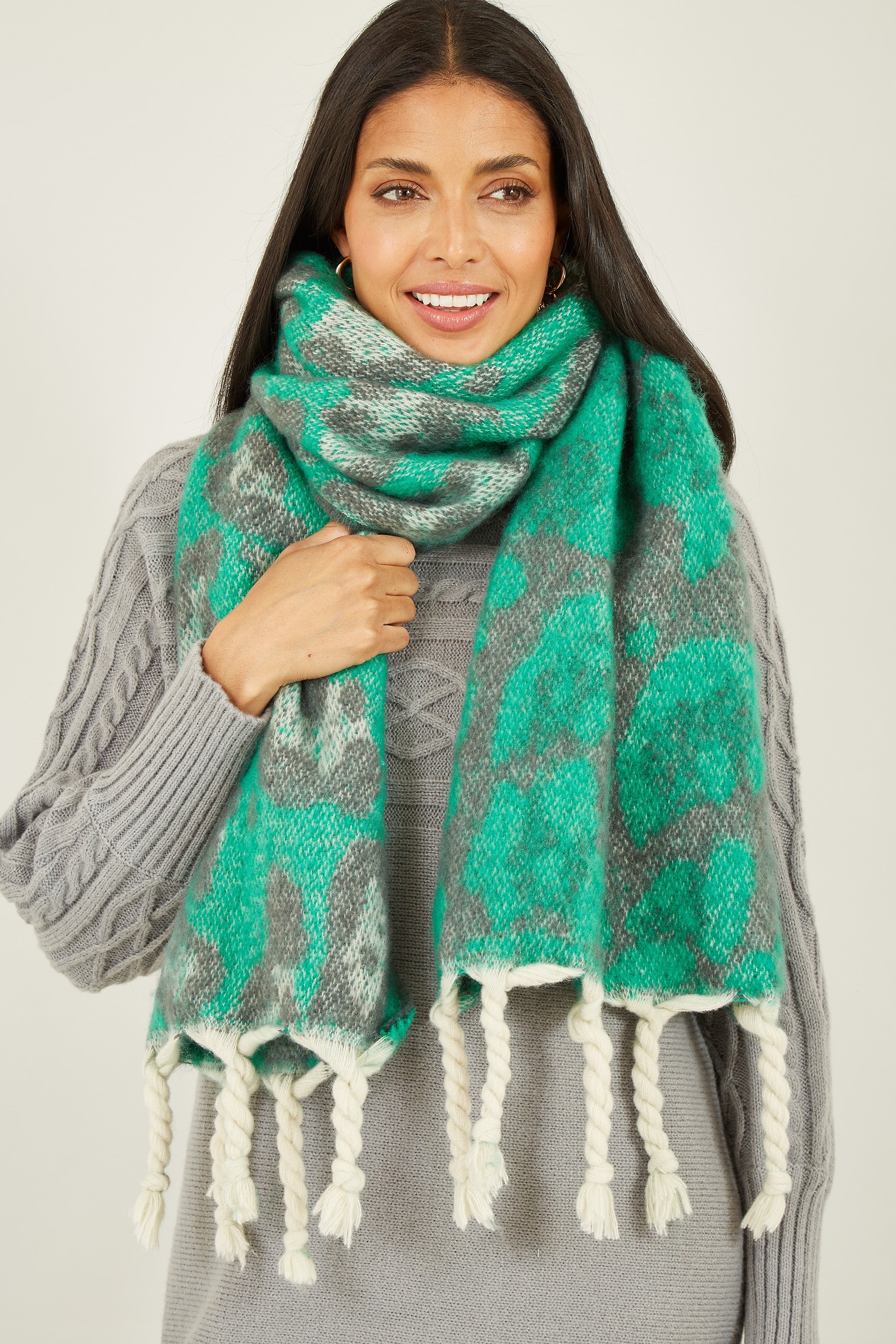 Yumi Green Animal Print Soft Touch Scarf