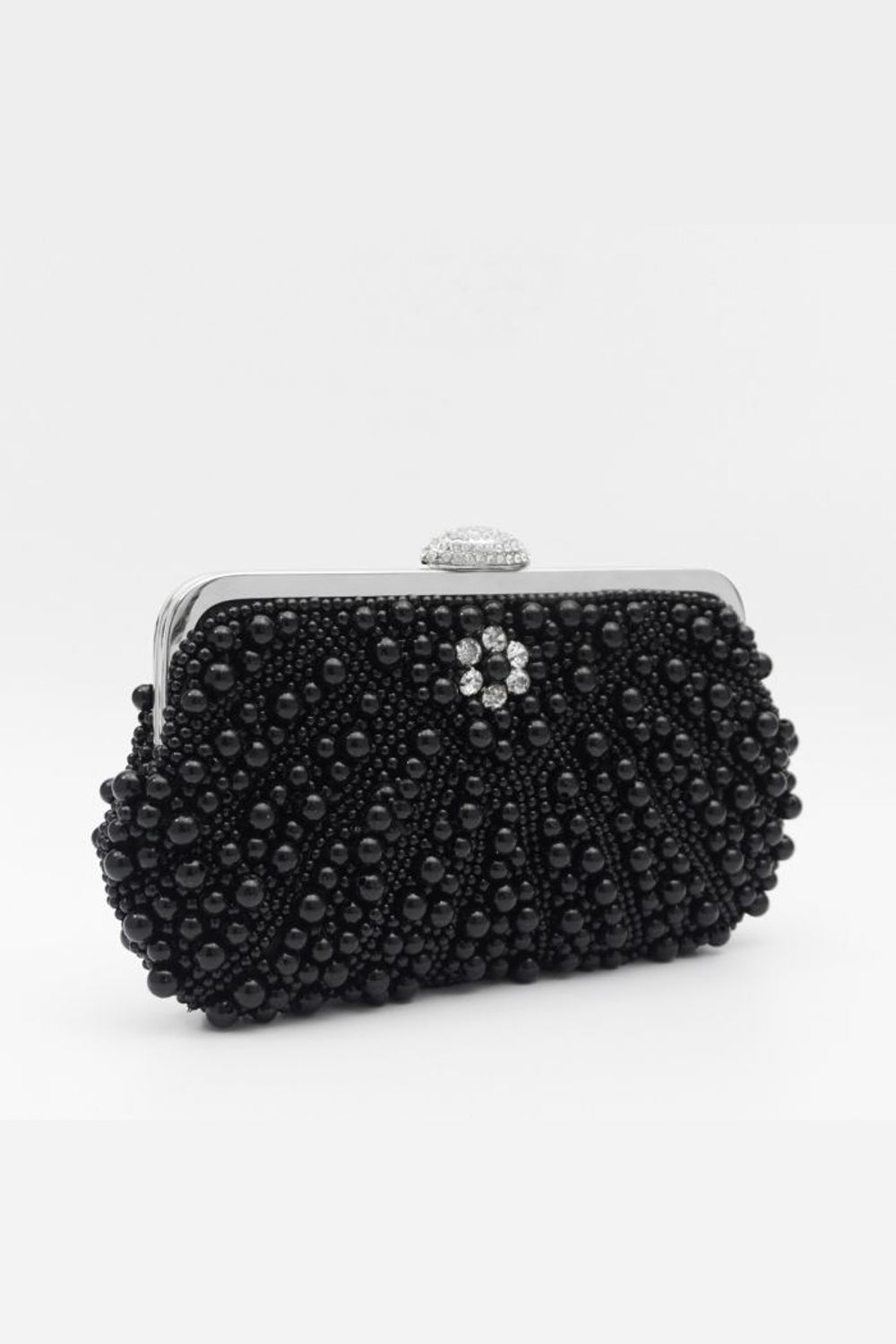 Pochette con perle nere e cristalli con dettagli argentati