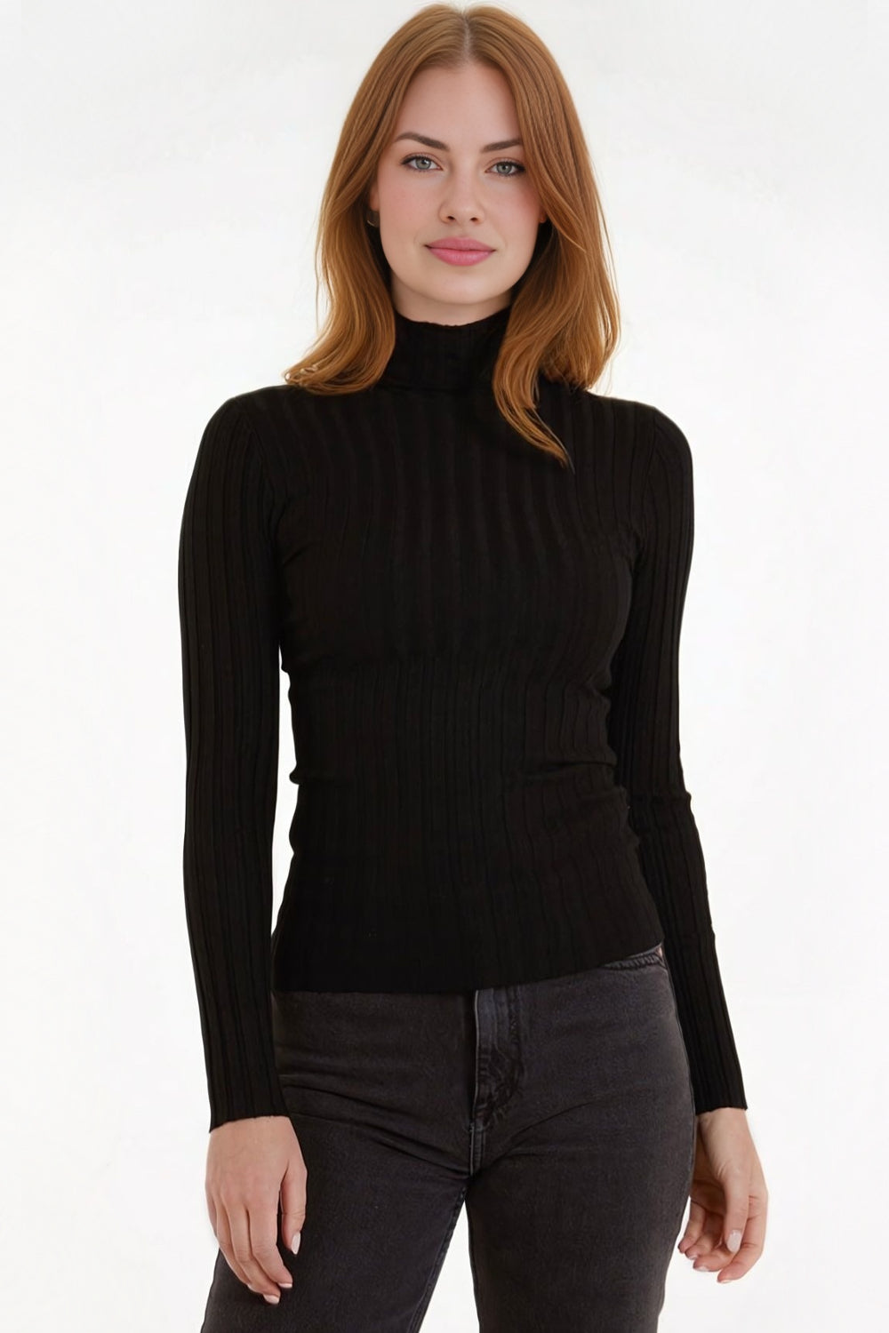 Sort ribstrikket rullekravebluse