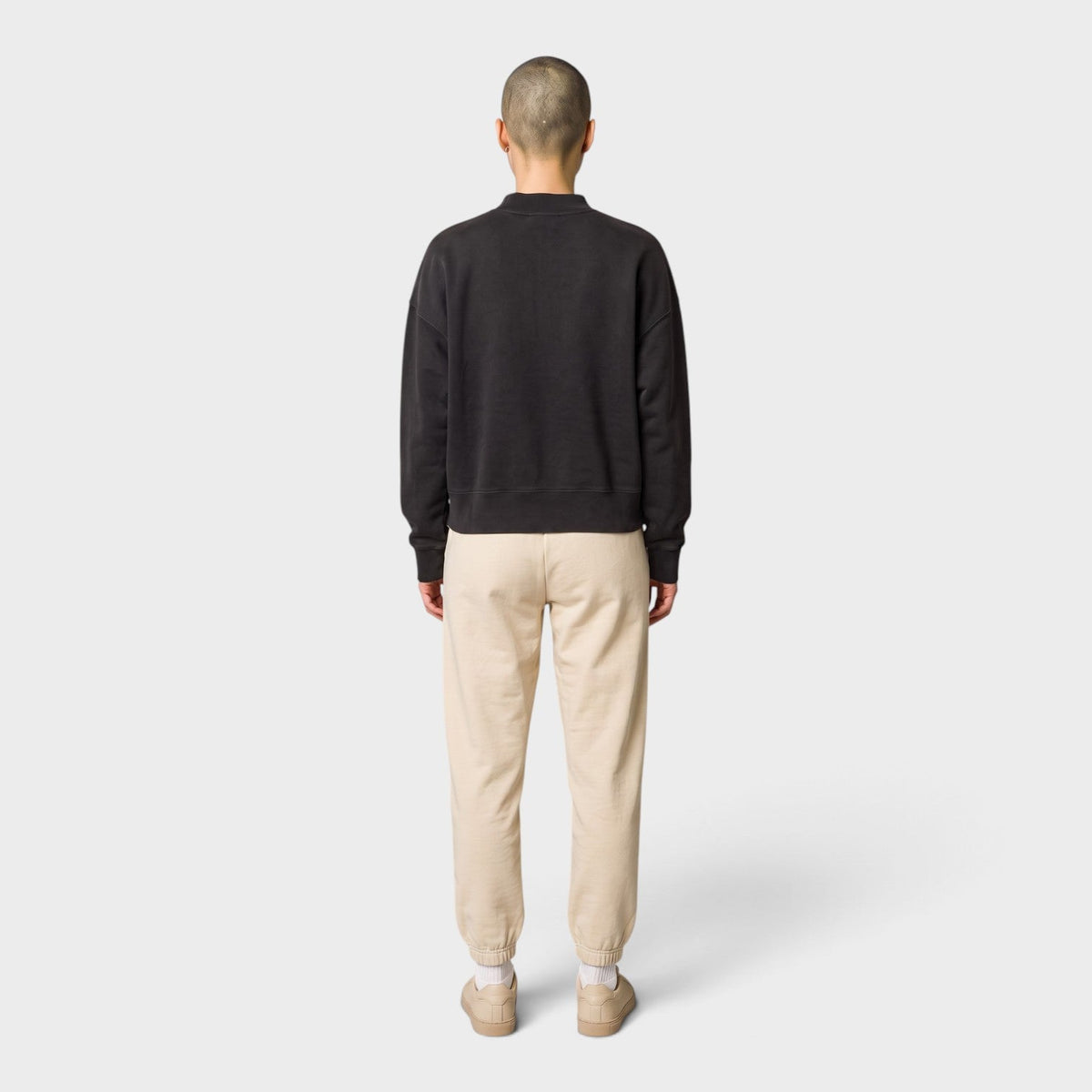 All Roads Crewneck Black