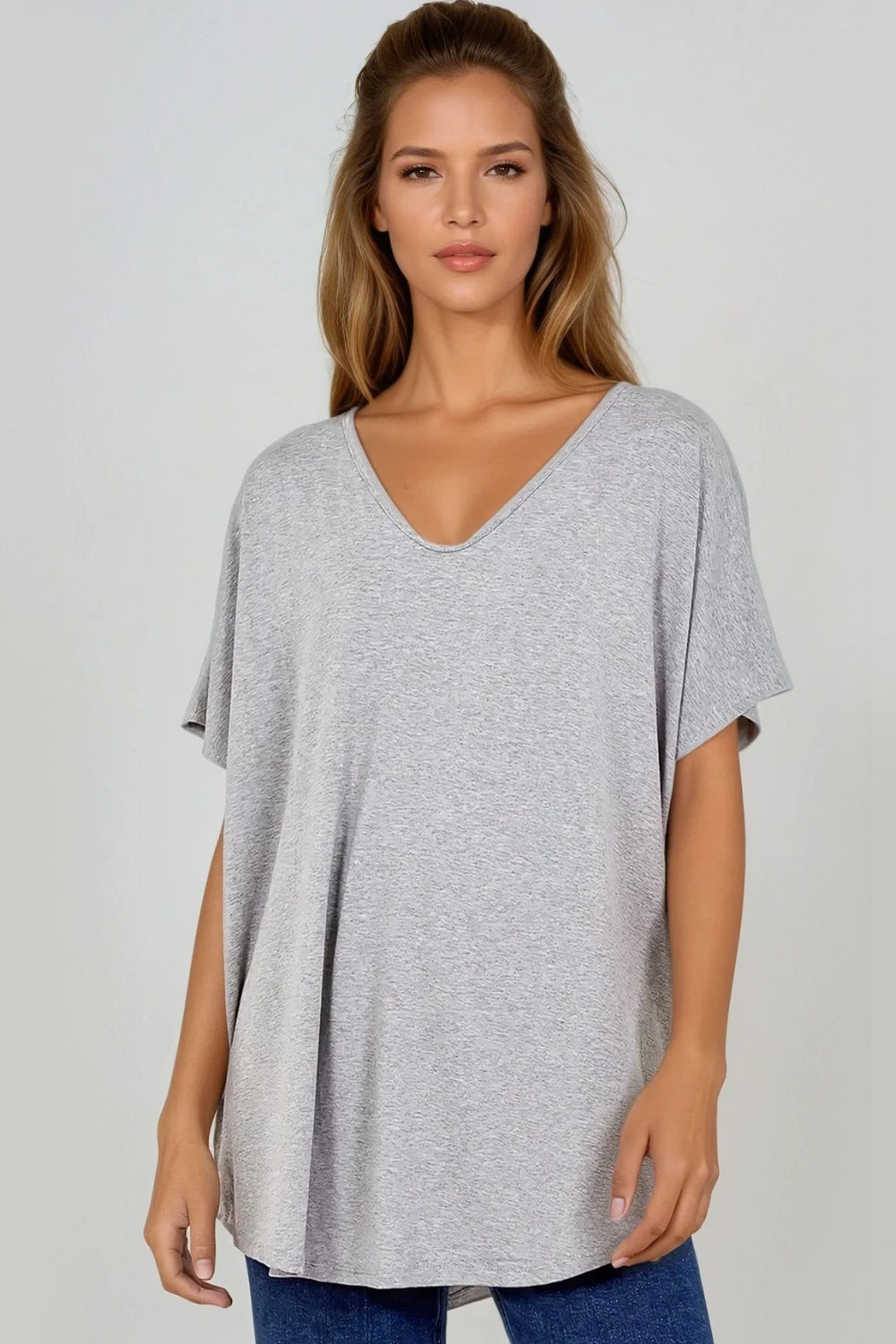 Lichtgrijs oversized T-shirt met V-hals