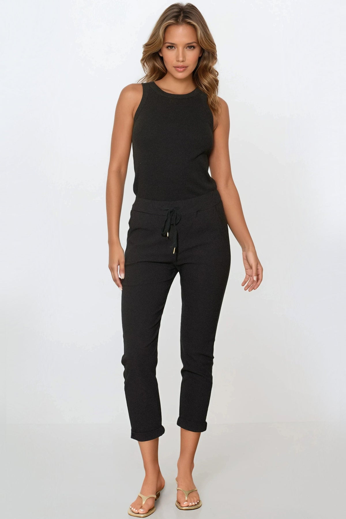 Pantaloni neri elasticizzati con coulisse