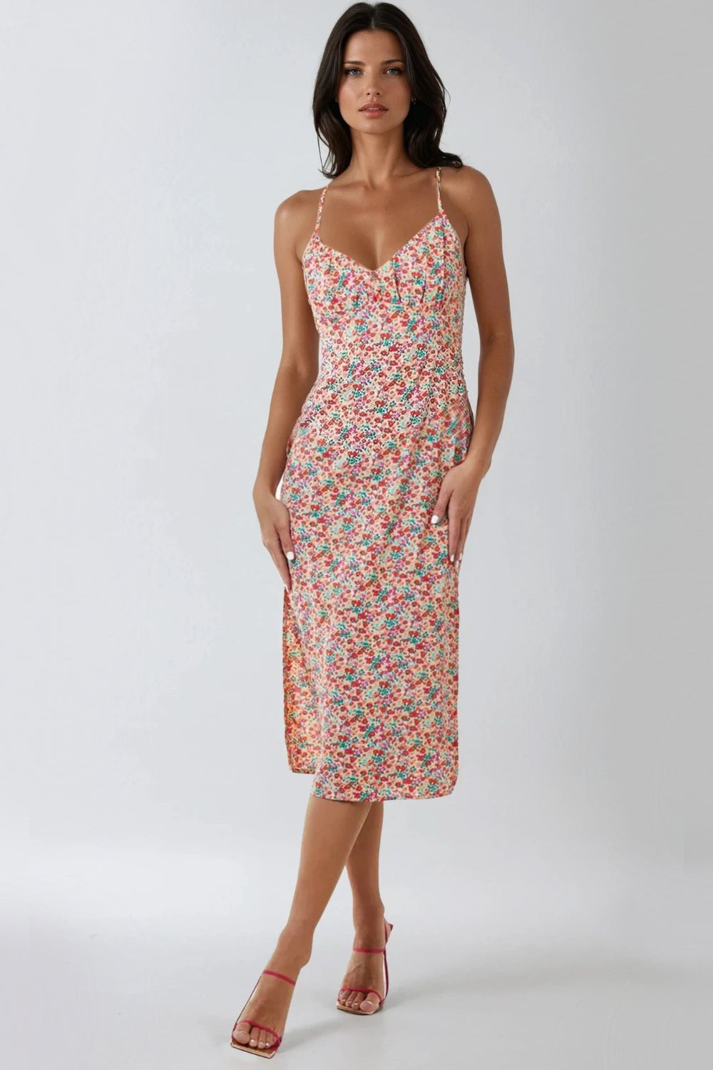 Robe midi fleurie rose à bretelles avec liens
