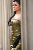 Goldfarbenes Bandeau-Midi-Kleid mit Raffungen