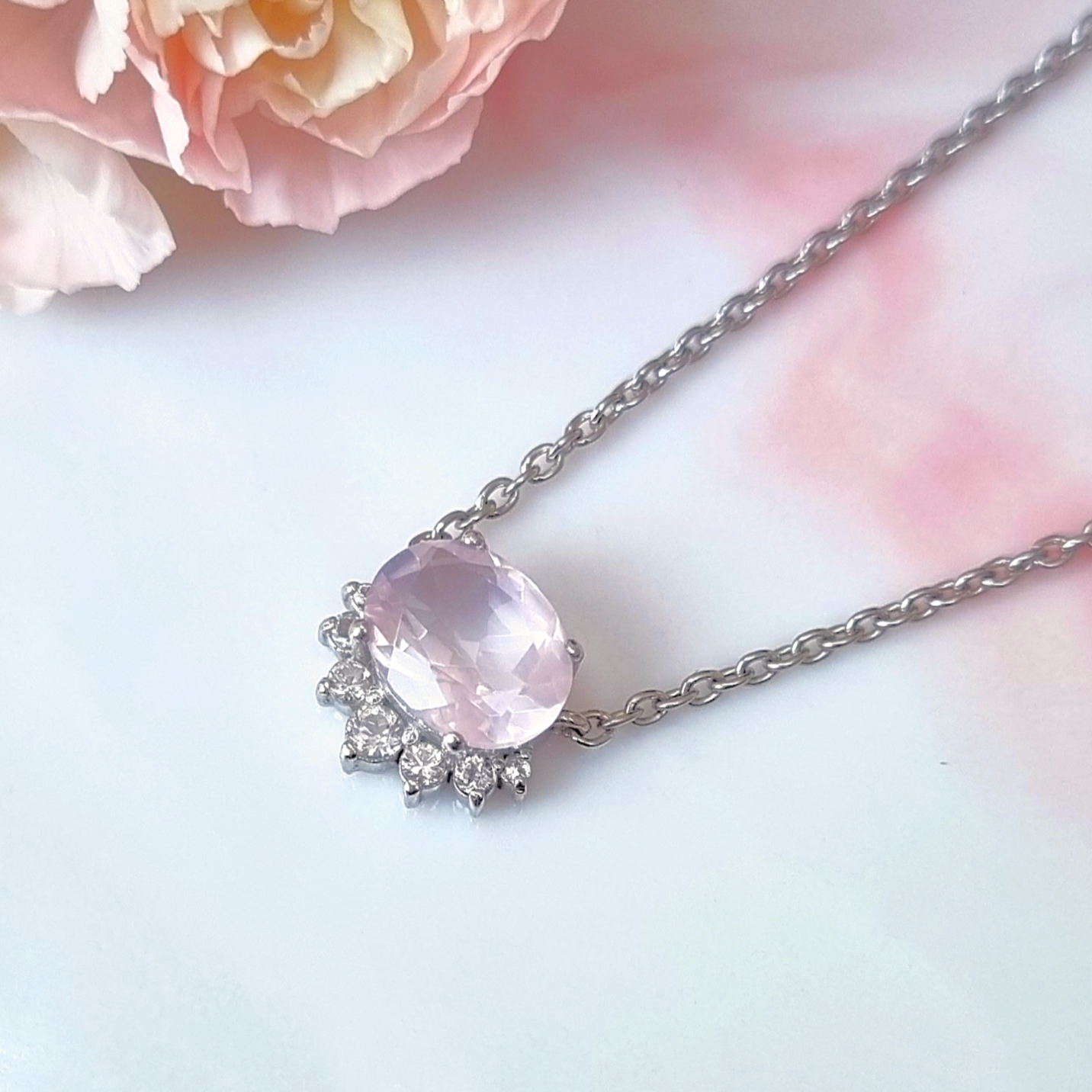 Aria Rozenkwarts Ketting van Sterling Zilver