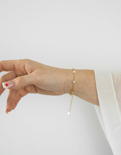 Beaded Chain Link Pearl Bracelet