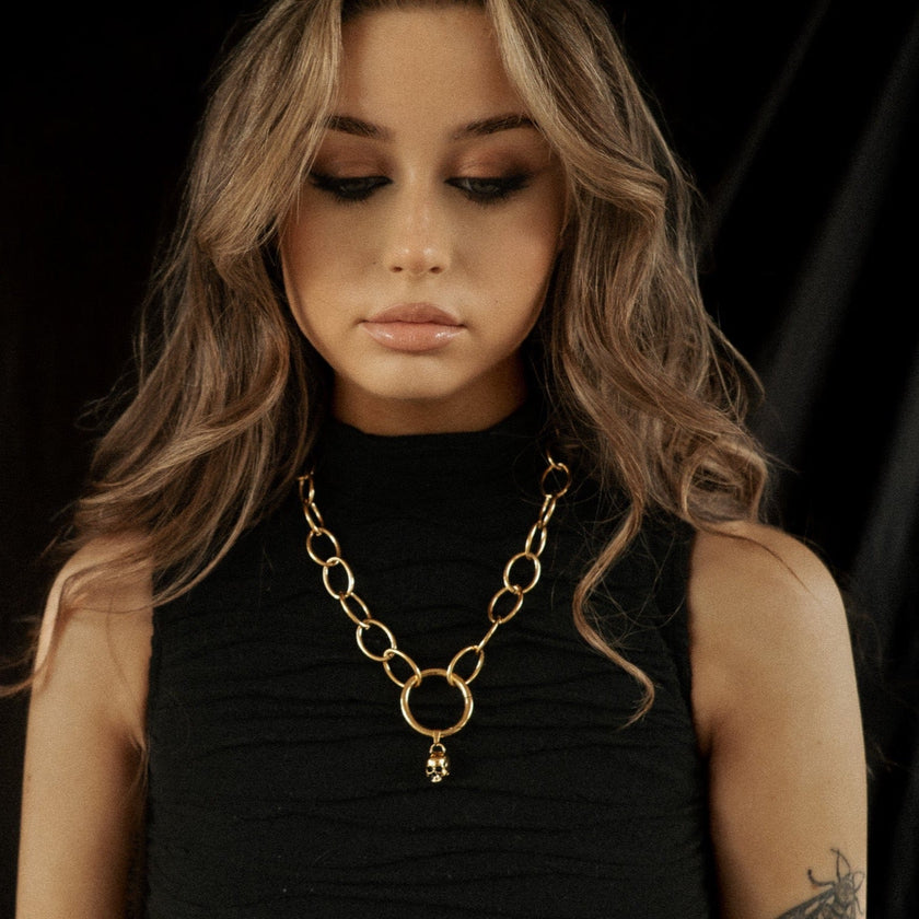 Collar Talismán Coven con Dijes Dorado