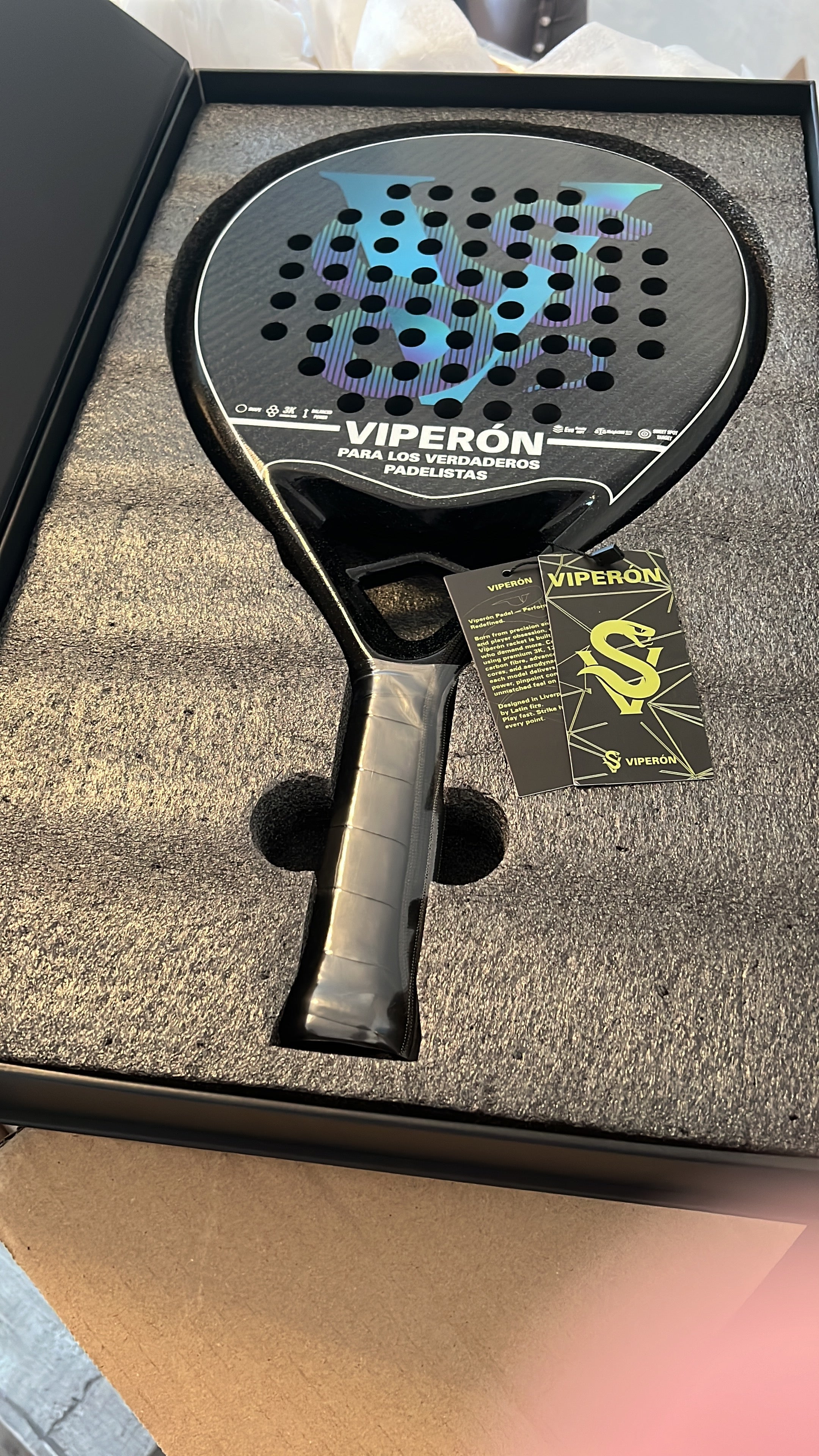 2026 Rainbow Boa Edition - VÍPERÓN Padel Racket