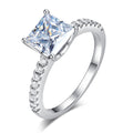Vierkant geslepen prinsesring
