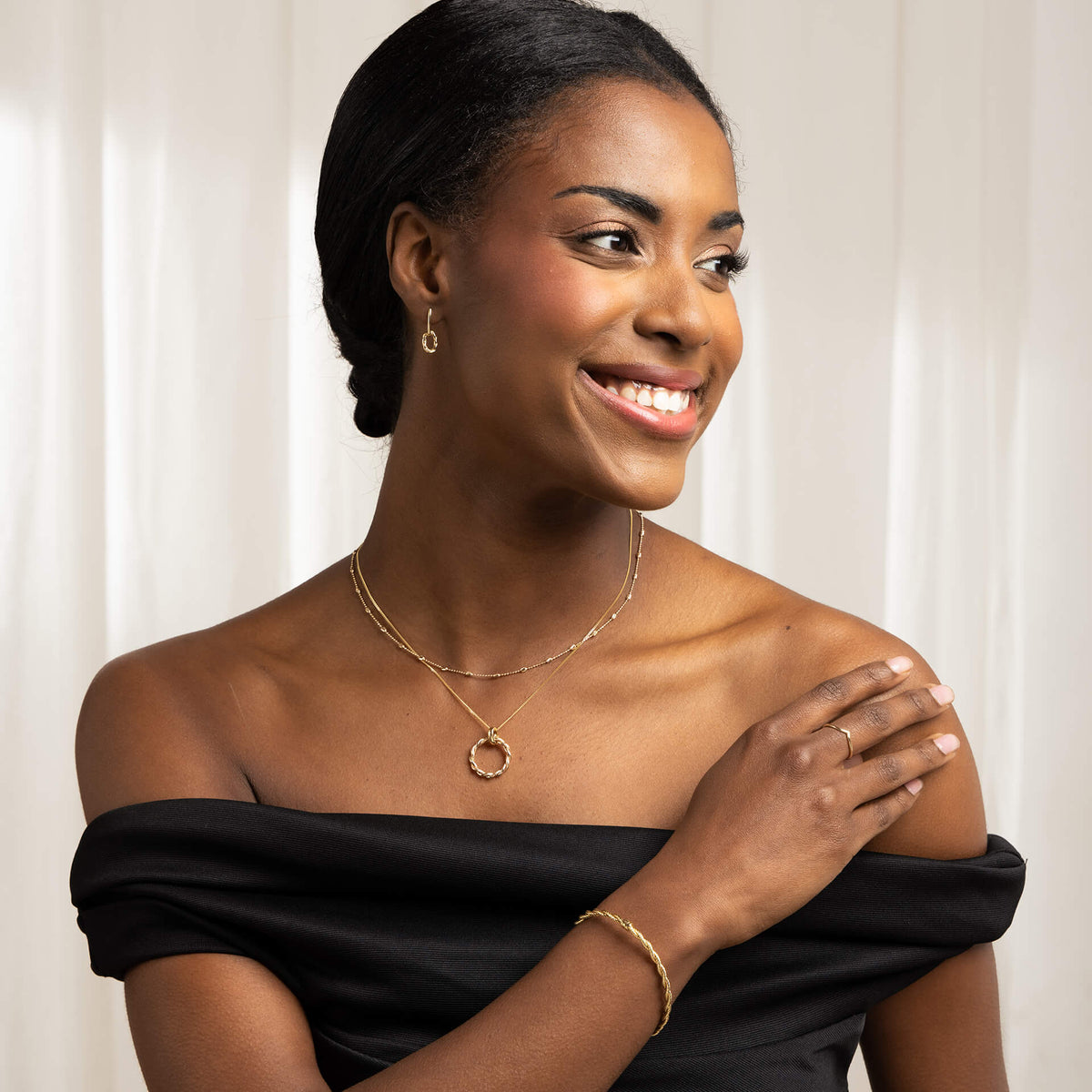 Elements Gold Diamond Cut Station Necklace