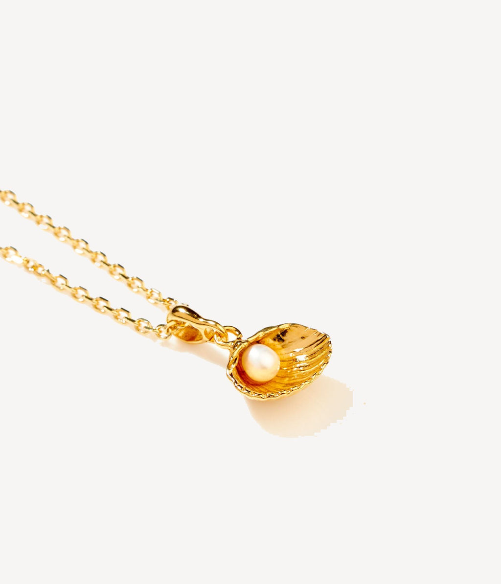 Gold Pearl Sea Shell Necklace