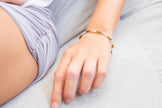 Bracciale con foglia in ambra verde