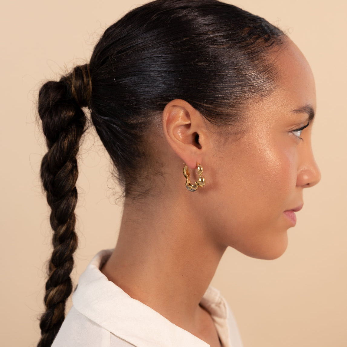 Boucles d'oreilles créoles Gaia Link en jaspe gris sculptural - Or