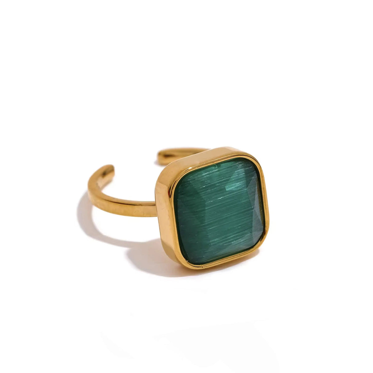 Bague Hestia Luxe plaquée or 18 carats avec émeraude