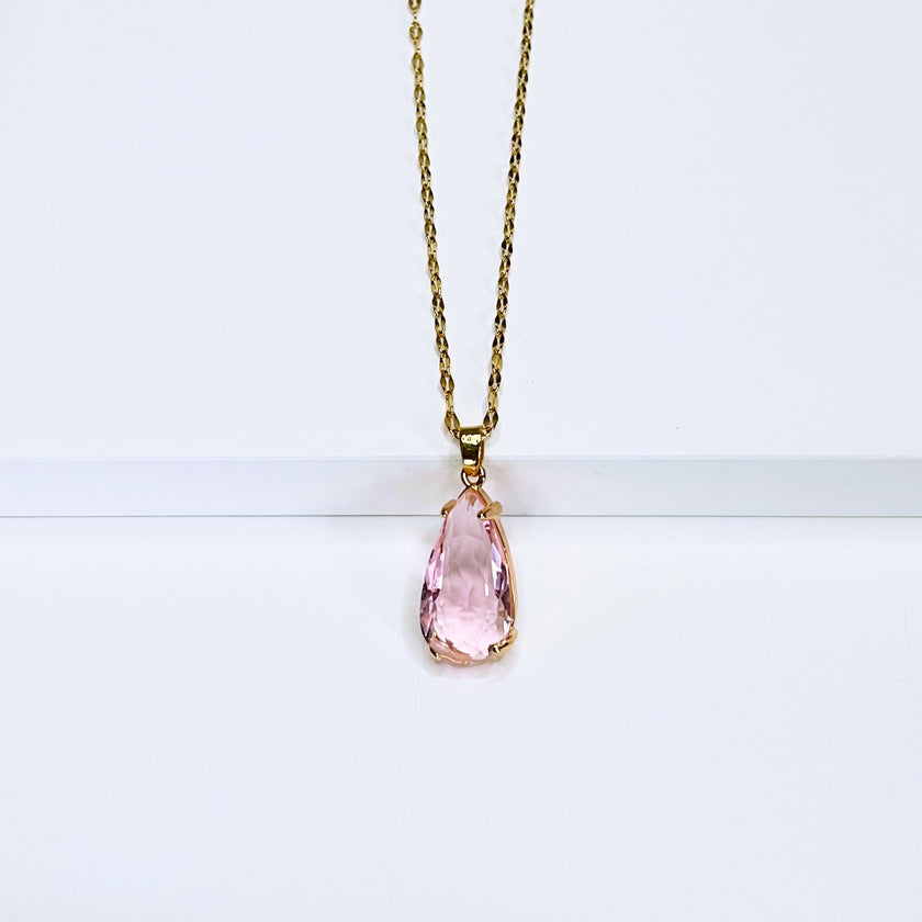 Collana con ciondolo a goccia rosa Carina