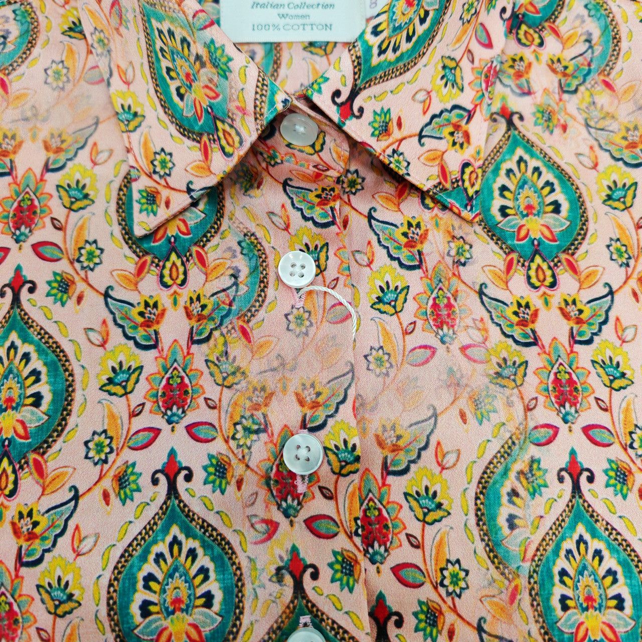 Elegant Paisley Blossom Women's Fitted Shirt