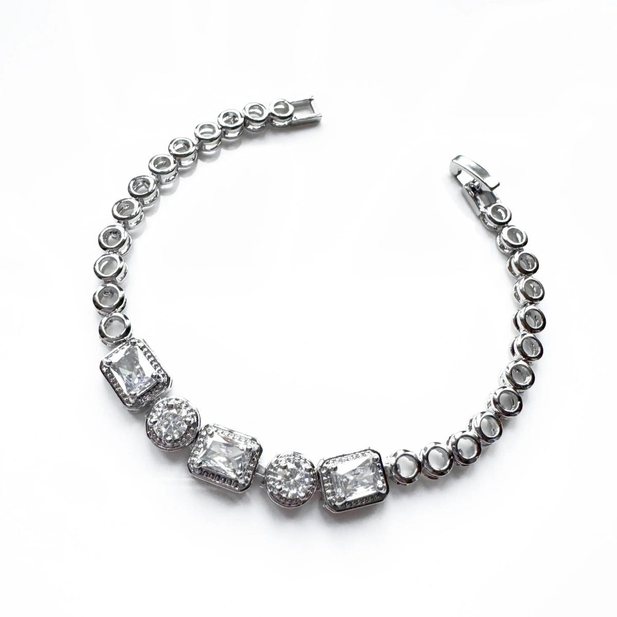 Bracciale gioiello Cielle con pietre trasparenti dal design importante