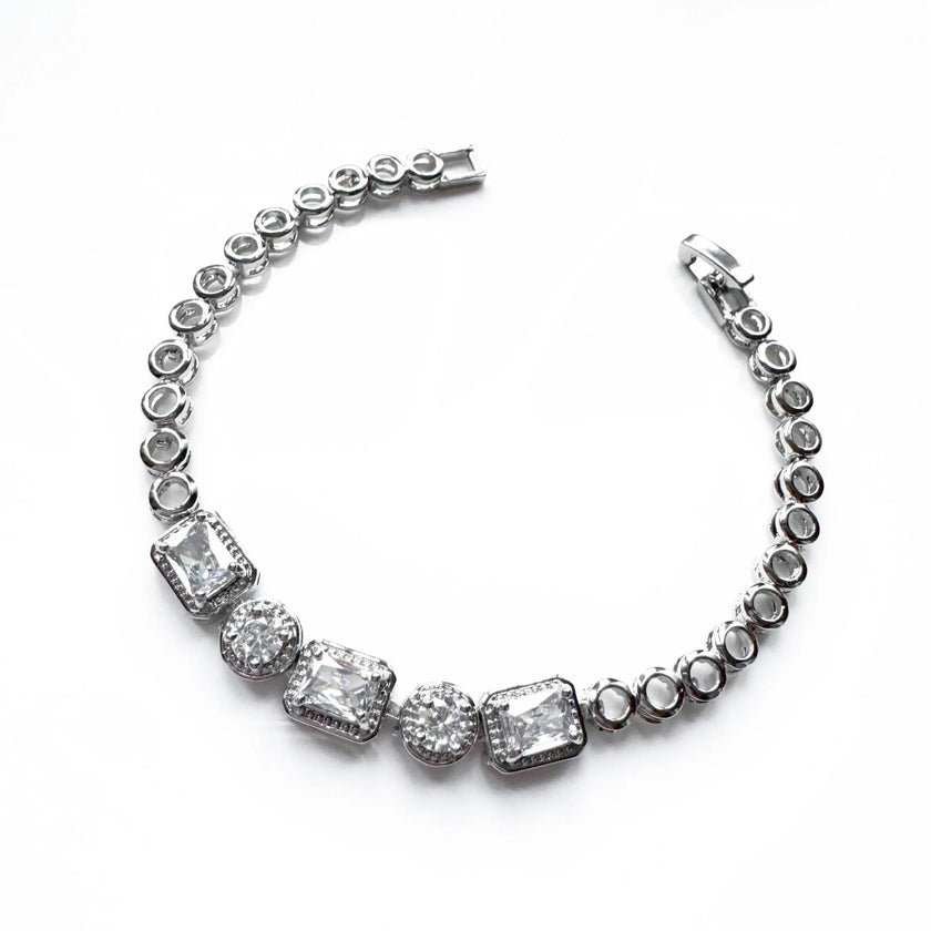 Bracciale gioiello Cielle con pietre trasparenti dal design importante
