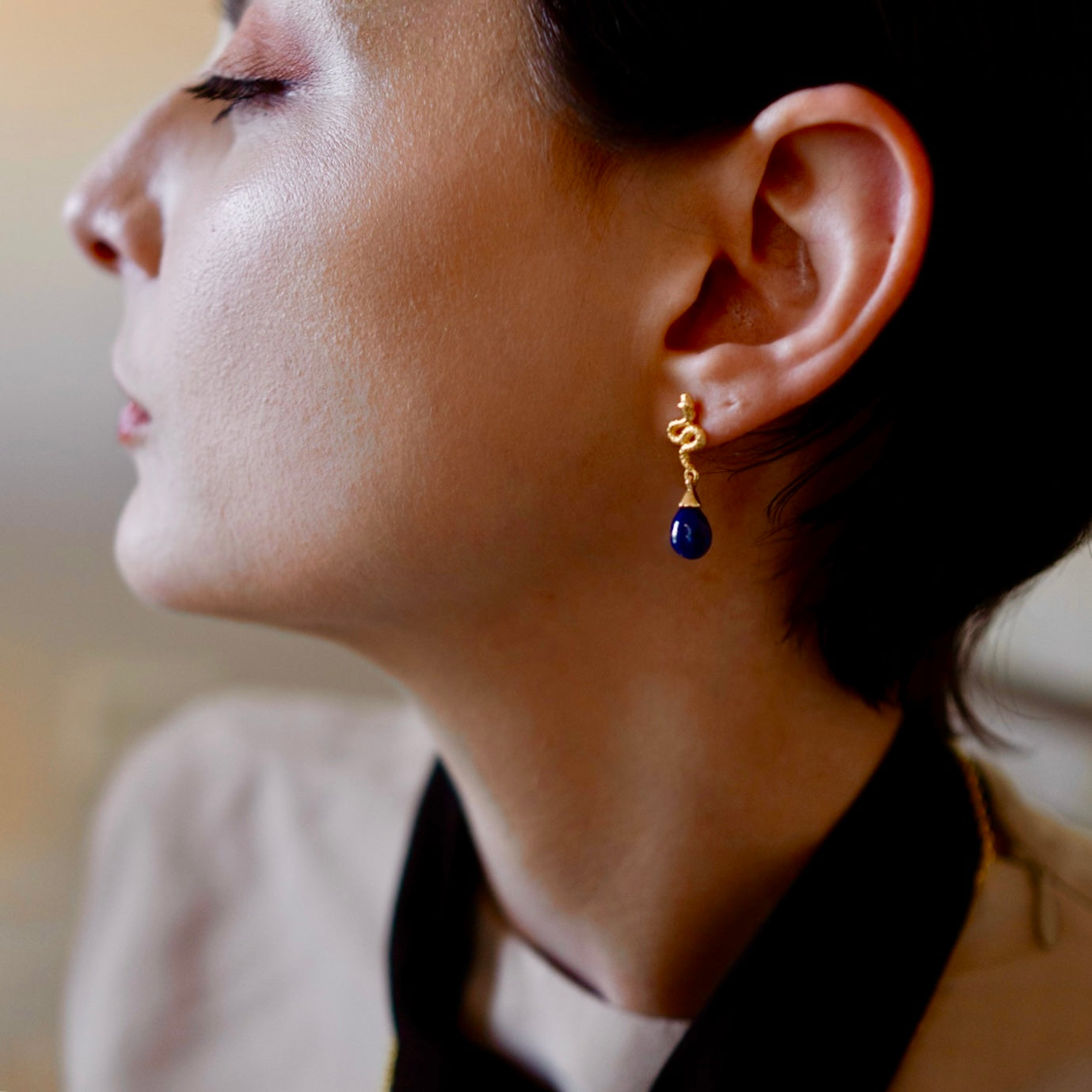 Medusa Small Gemstone Drop Earrings Black Onyx