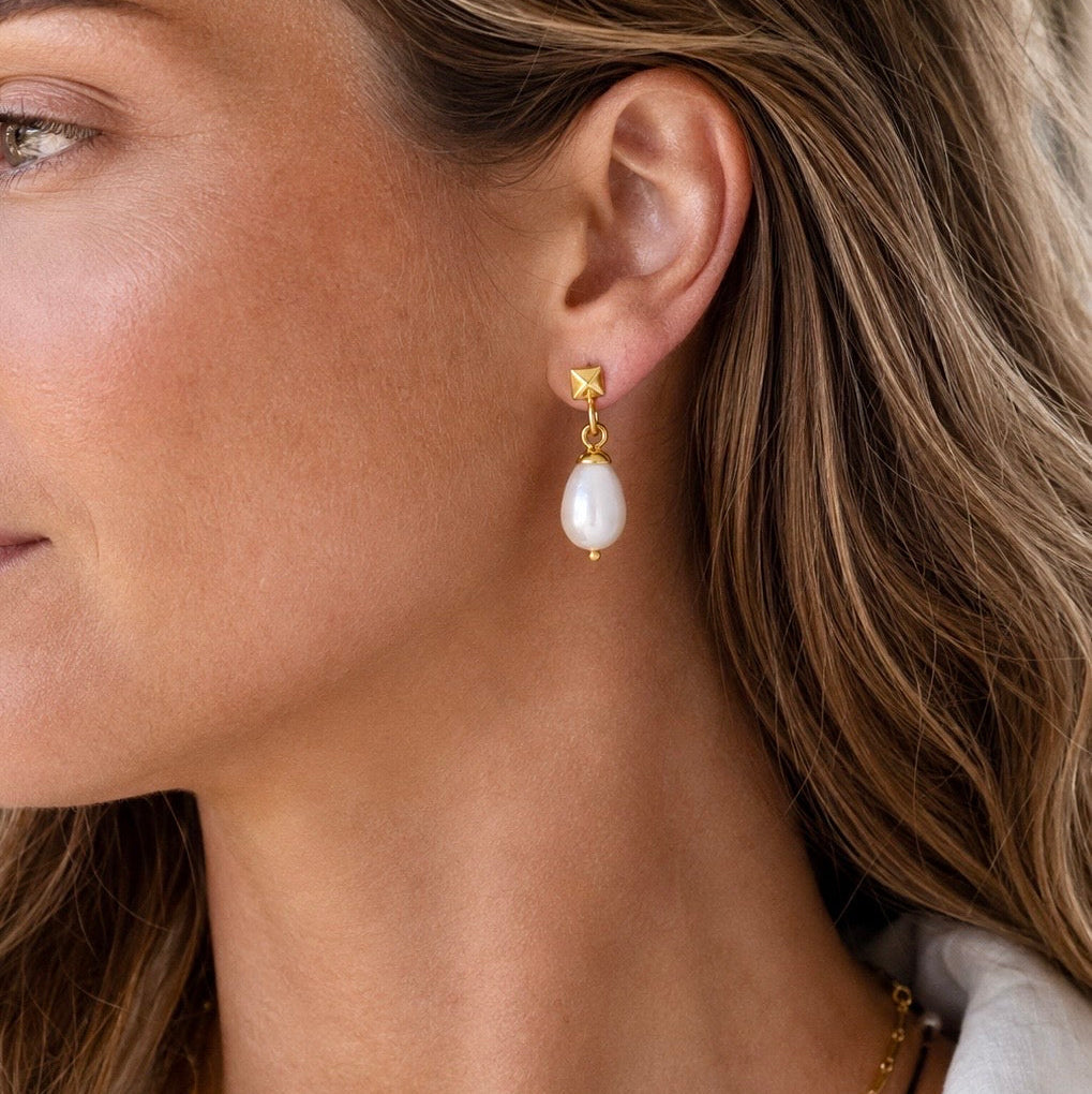 Erika Stud Earrings With Drop Pearls