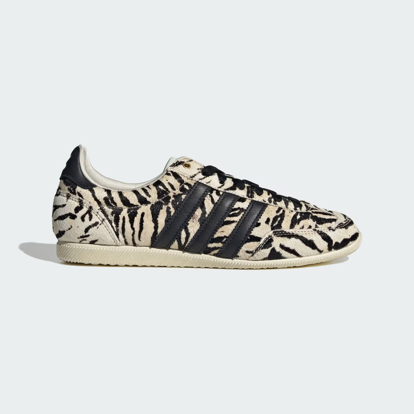 Japan City Series Zebra Off-White Sneakers