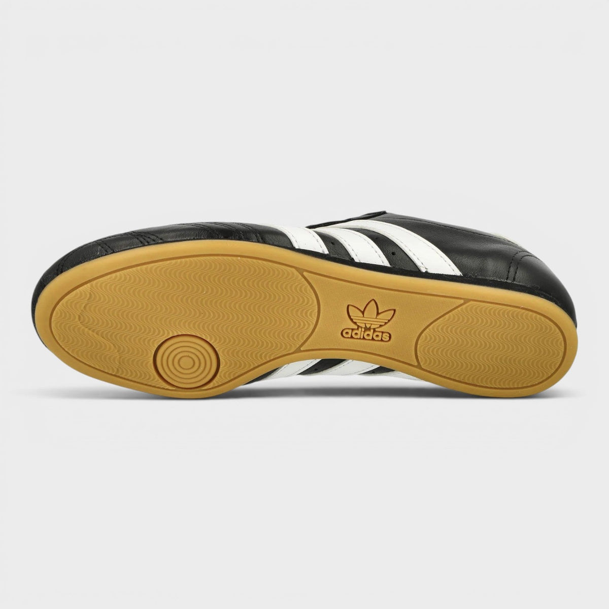 Taekwondo Core Black Cloud White Gum