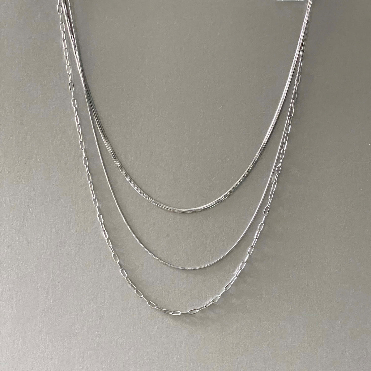 Collier triple épaisseur plaqué argent Medea Luxe