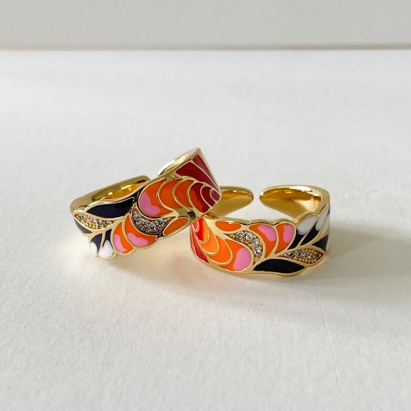 Anello regolabile Cerelia in smalto color corallo