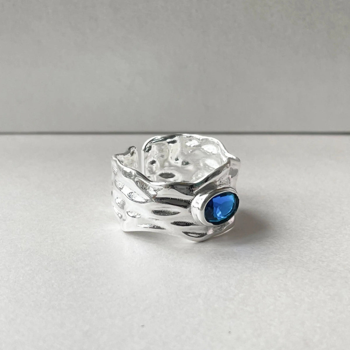 Elysia samtida ring