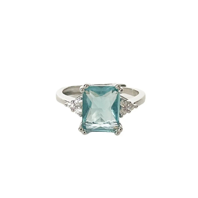 Anello da cocktail Cressida color argento