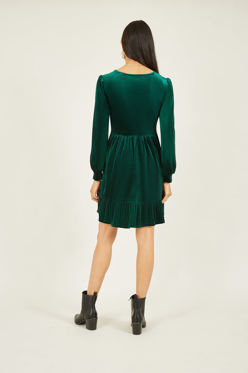 Yumi Green Velvet Long Sleeve Skater Dress