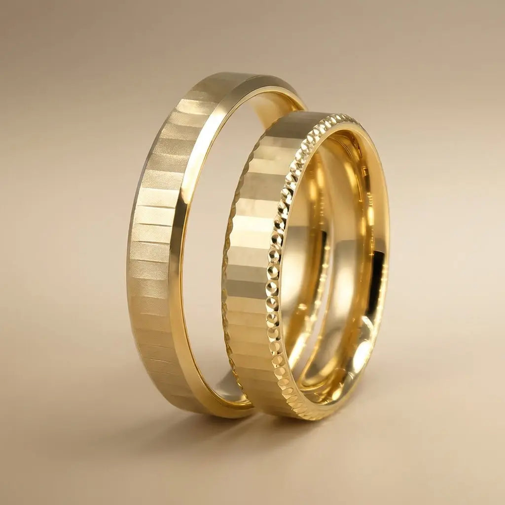 4mm Gold Wedding Band – Minimal Edge Detail – 9ct/14ct/18ct Gold