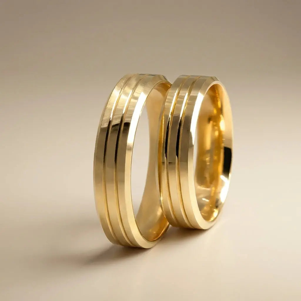 5mm Gold Wedding Band – Triple Line Classic – 9ct/14ct/18ct Gold