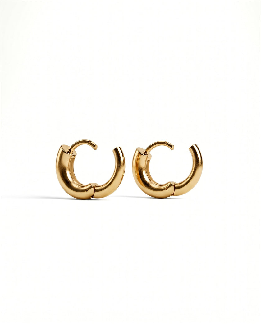 Nia Small Hoops | Forgyldt sølv