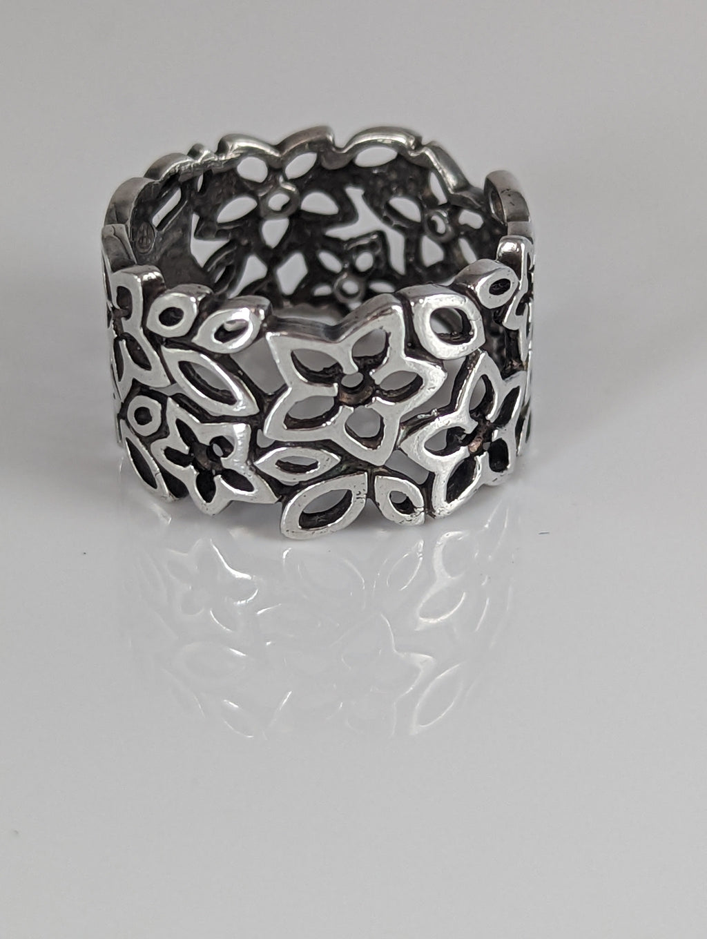 Silver Steed Filigree Ring 2