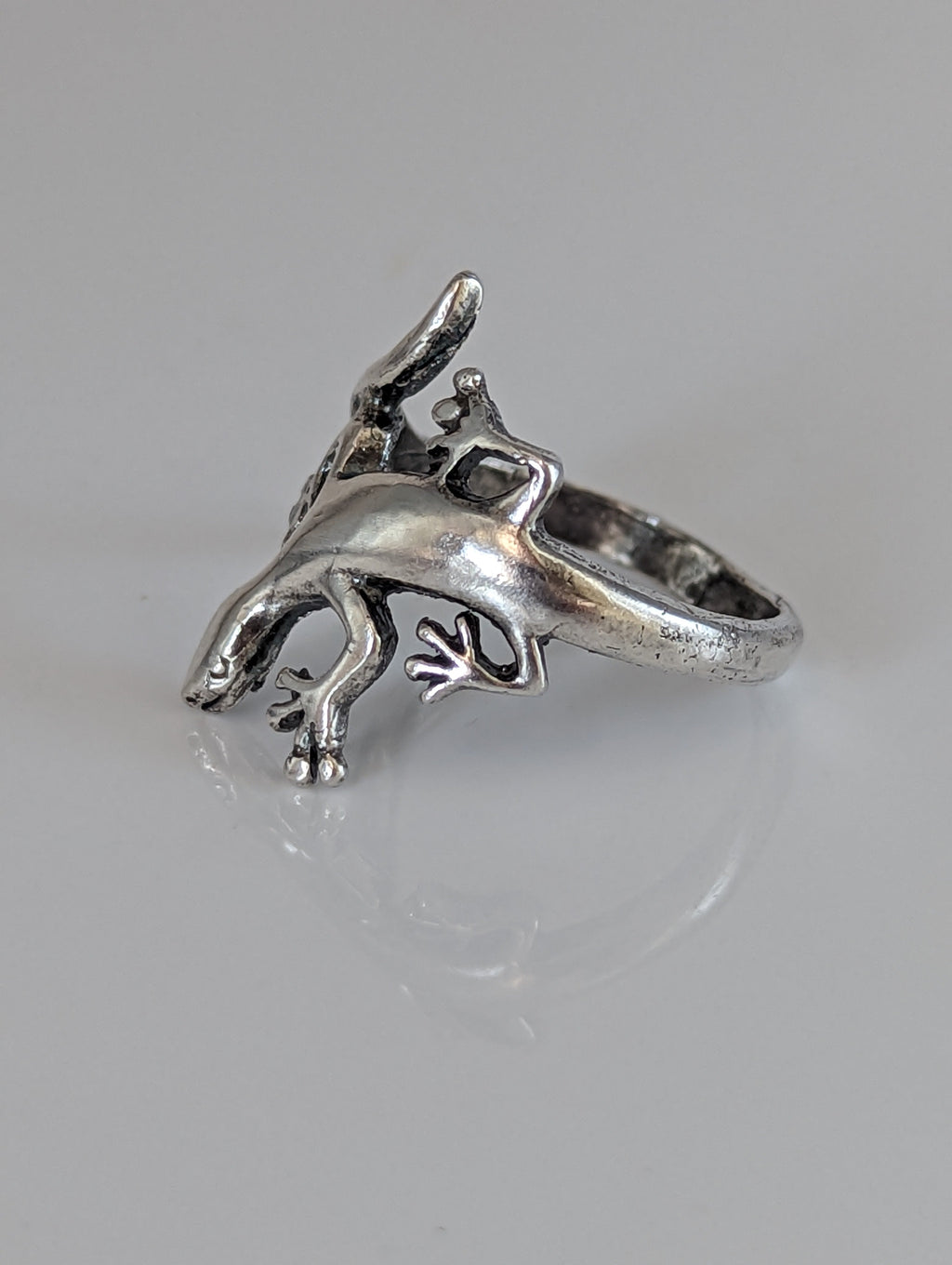 Silver Steed Lizard Ring